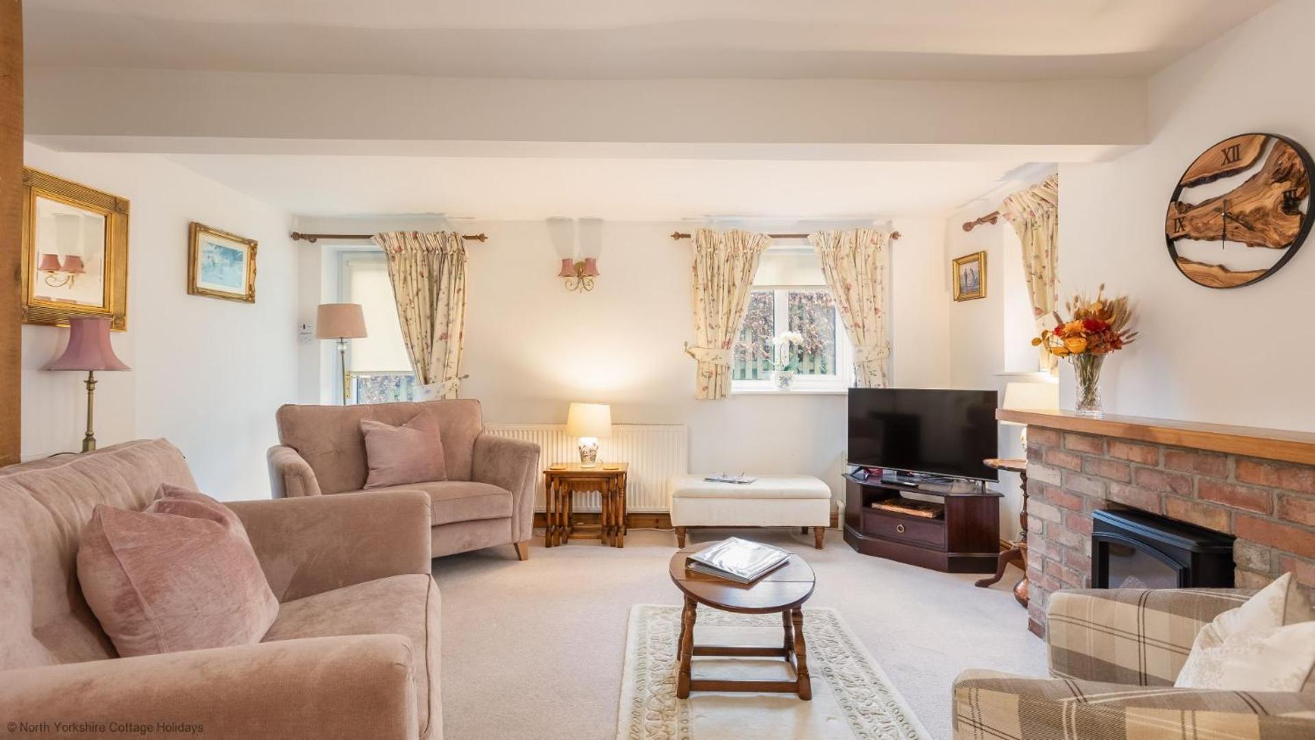 Picturesque Stone Cottage In The Heart Of North Yorkshire Village - Hideaway Cottage 외부 사진
