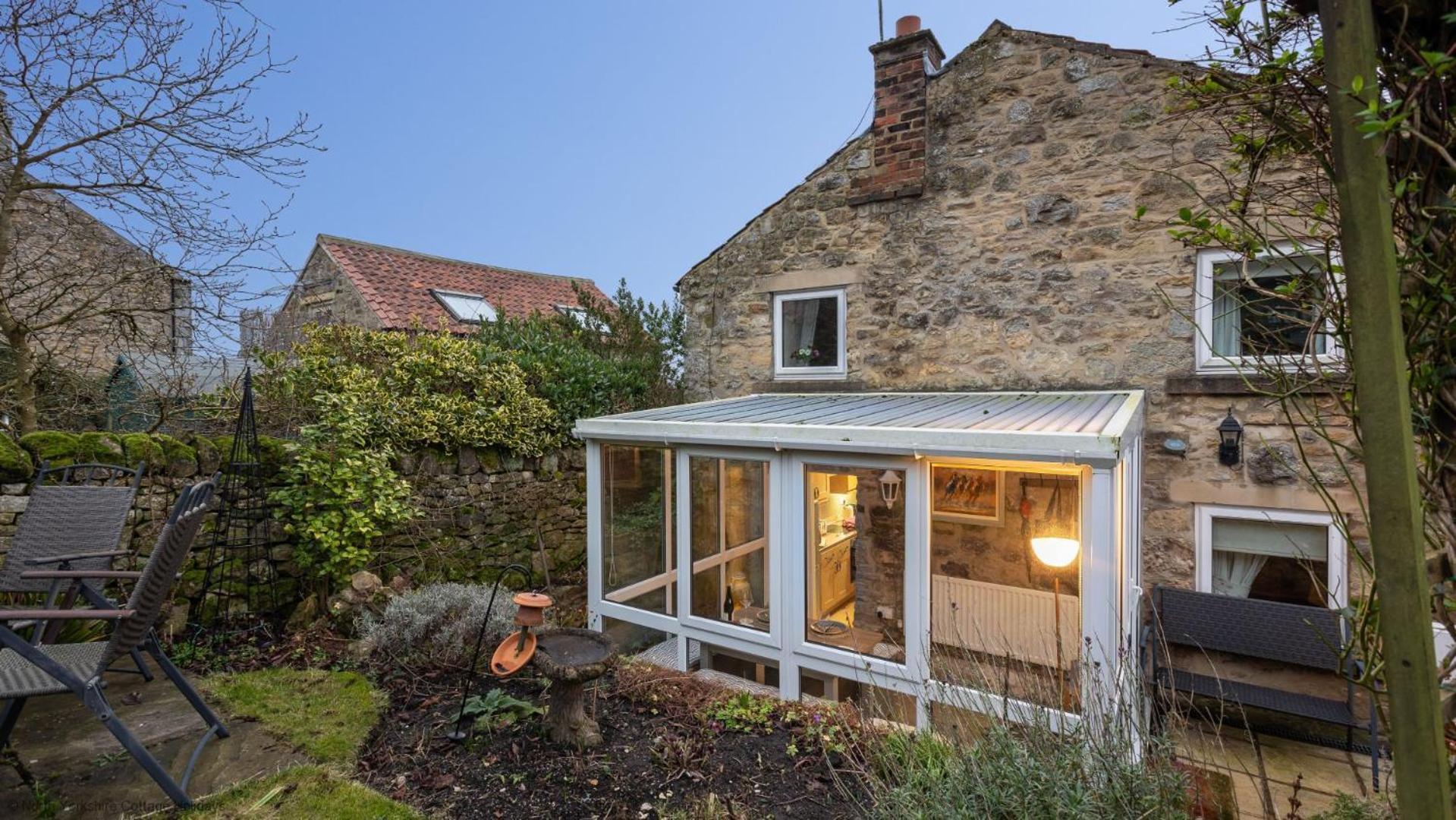 Picturesque Stone Cottage In The Heart Of North Yorkshire Village - Hideaway Cottage 외부 사진